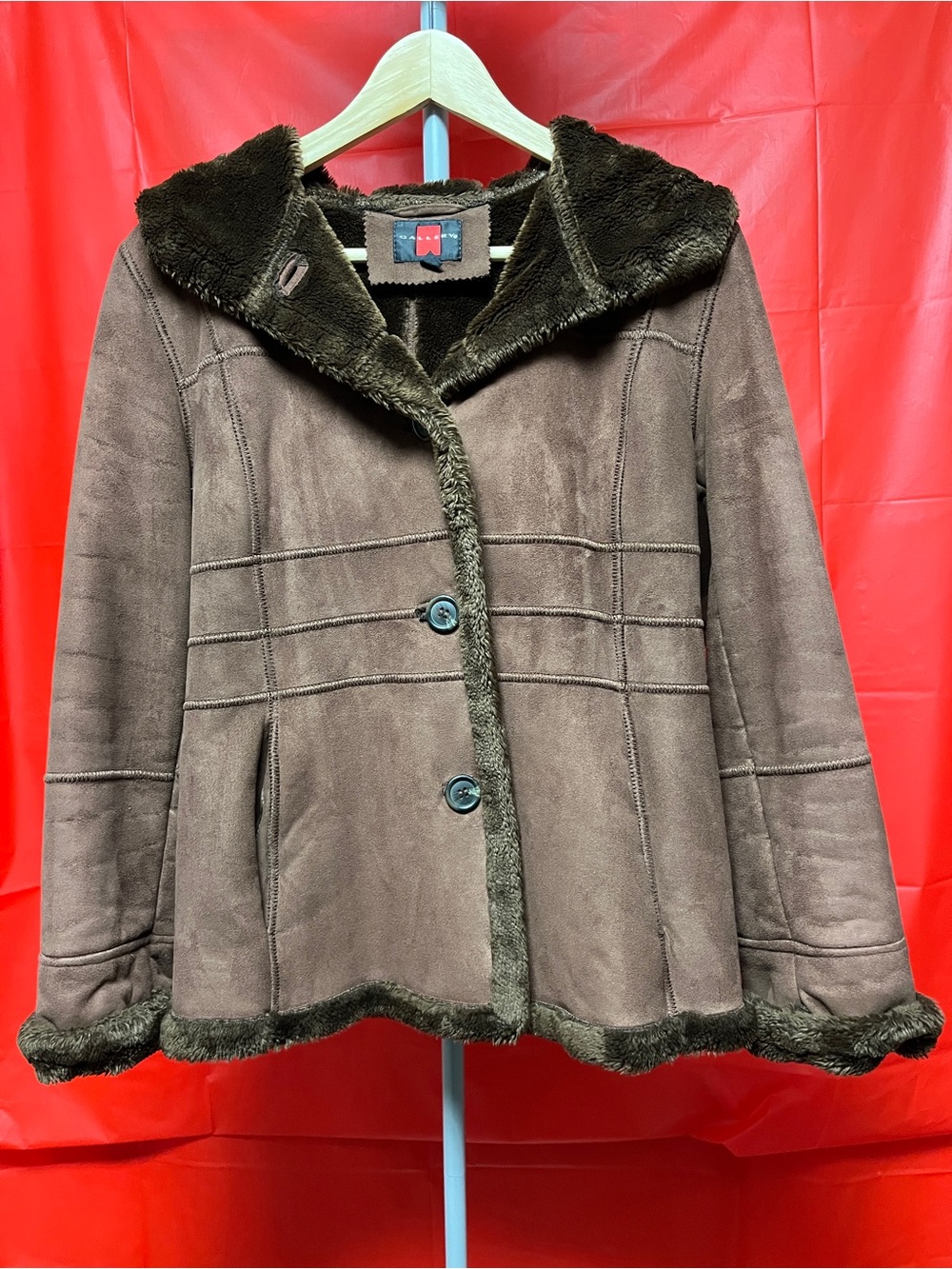 Gallery Brown Faux Shearling Jacket with Plush Interior - Picture 3 of 6